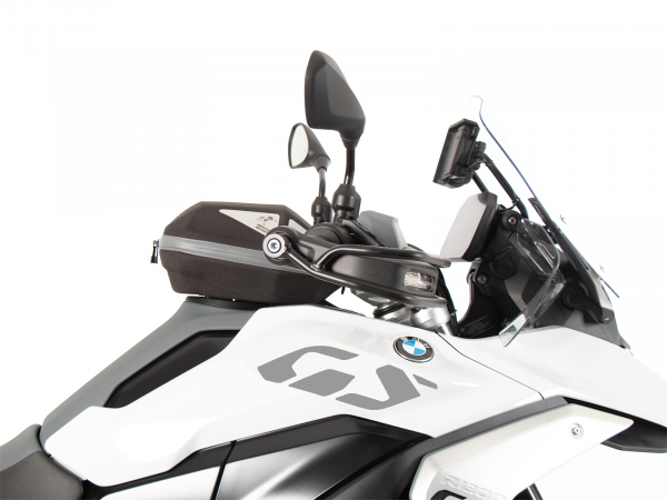 The GS offset sticker for BMW R1300GS